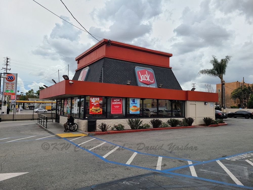 Jack in the Box: 4353 S Figueroa St, Los Angeles, CA 90037